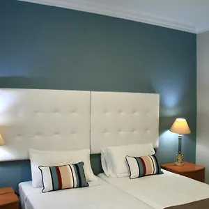 https://las-canteras-beach-las-palmas-de-gran-canaria-35010.in-canary-islands.com